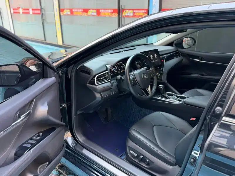 Camry 2022 2.5G Luxury Edition — миниатюра 8