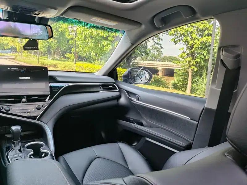 Camry 2021 2.5G Luxury Edition — миниатюра 23
