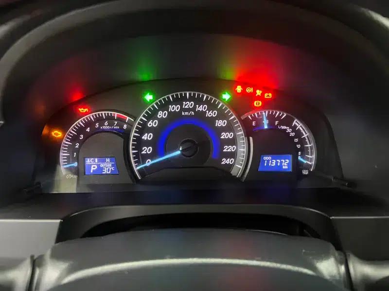 Camry 2016 2.0E 10th Anniversary Elite Edition — миниатюра 8