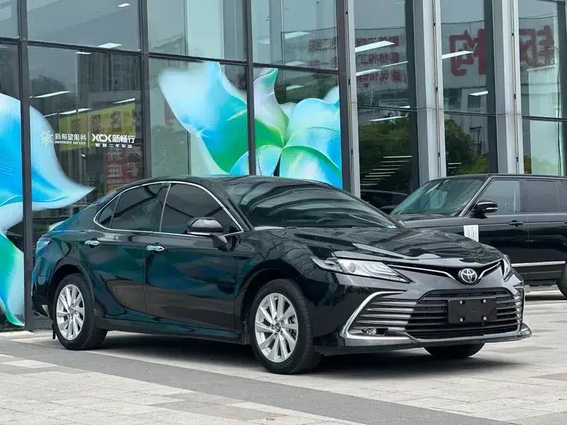 2022 Camry 2.0G Luxury Edition — миниатюра 3