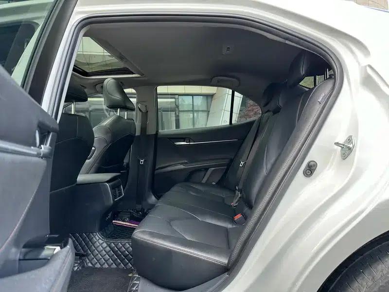 2021 Camry 2.0G Luxury Edition — миниатюра 15