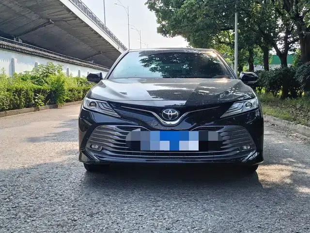 Camry 2019 2.5G Luxury Edition (China VI Emission Standard) — миниатюра 2