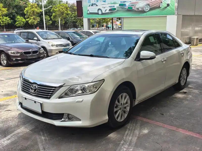 2012 Camry 2.0G Luxury Edition — миниатюра 1