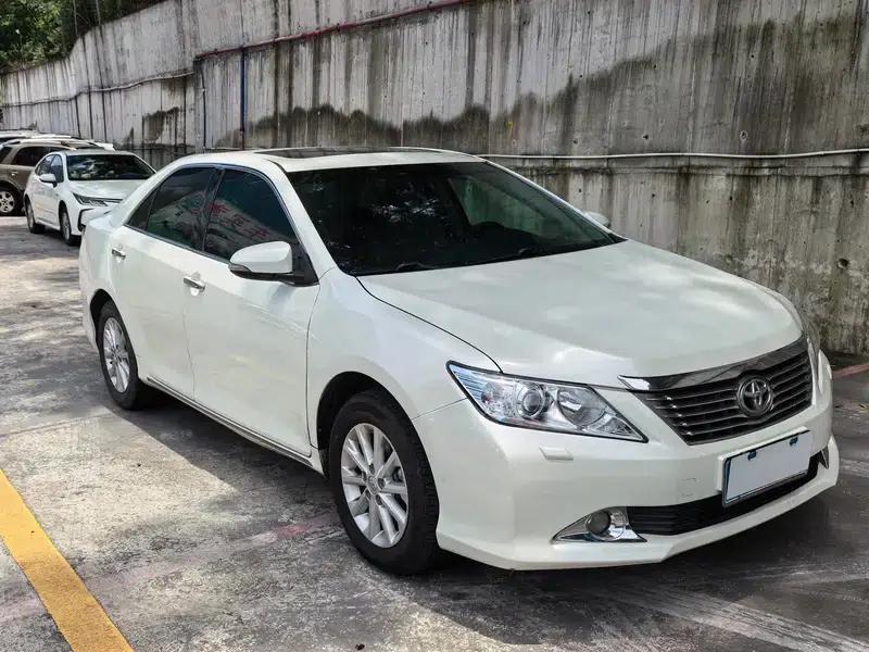 2012 Camry 2.0G Luxury Edition — миниатюра 3