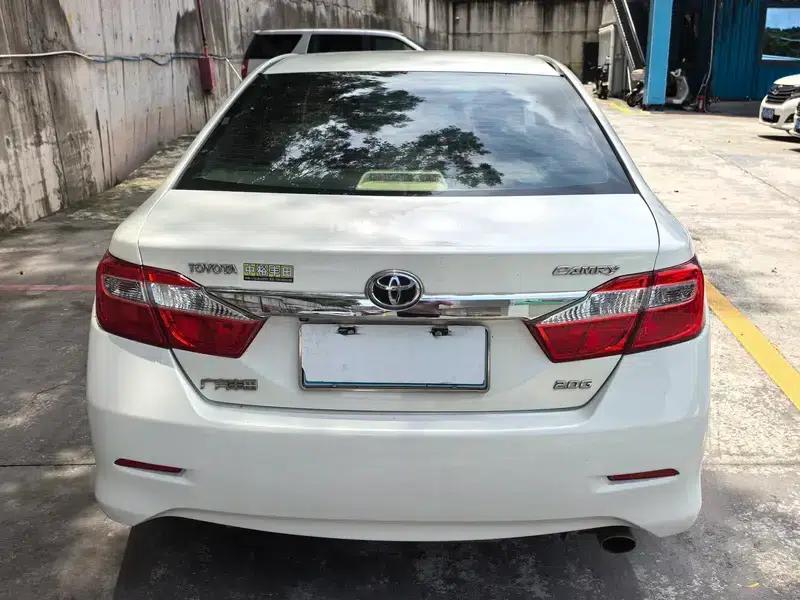 2012 Camry 2.0G Luxury Edition — миниатюра 5