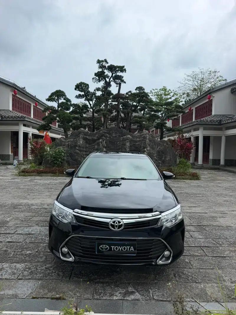 Camry 2016 2.0G 10th Anniversary Leading Edition — миниатюра 2