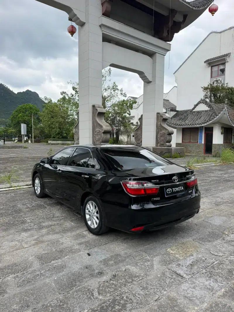 Camry 2016 2.0G 10th Anniversary Leading Edition — миниатюра 4