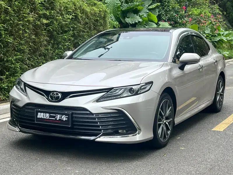 Camry 2021 2.5G Luxury Edition — миниатюра 1
