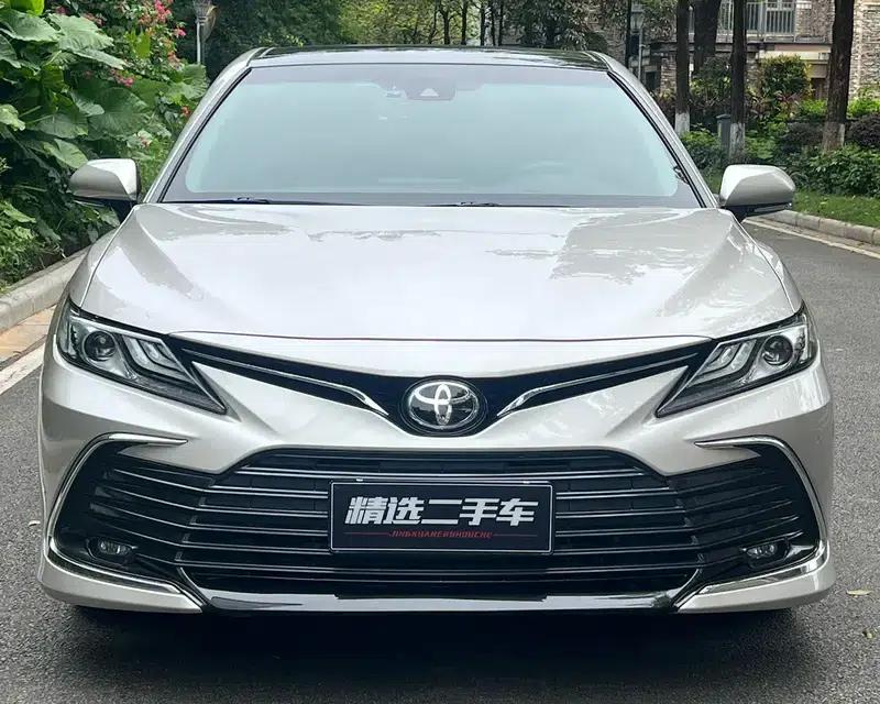 Camry 2021 2.5G Luxury Edition — миниатюра 2