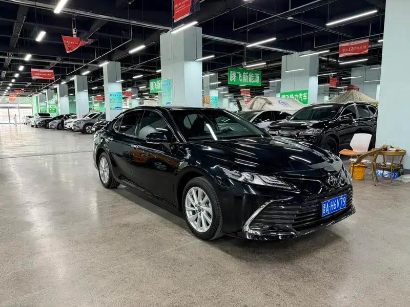 2021 Camry 2.0G Luxury Edition — миниатюра 3