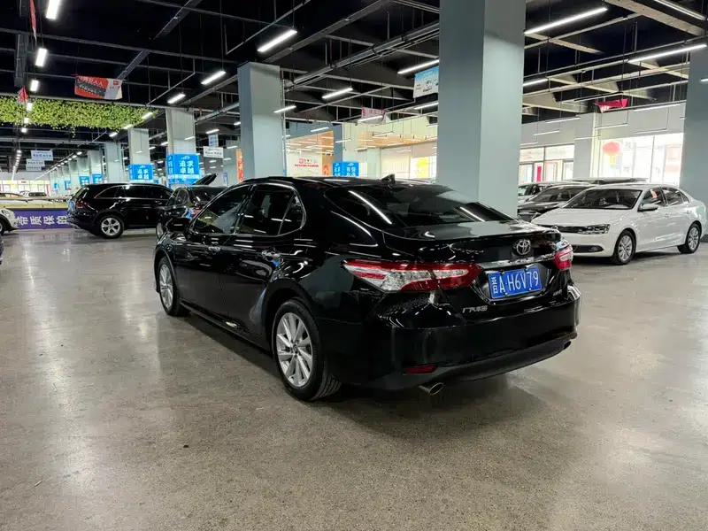 2021 Camry 2.0G Luxury Edition — миниатюра 4