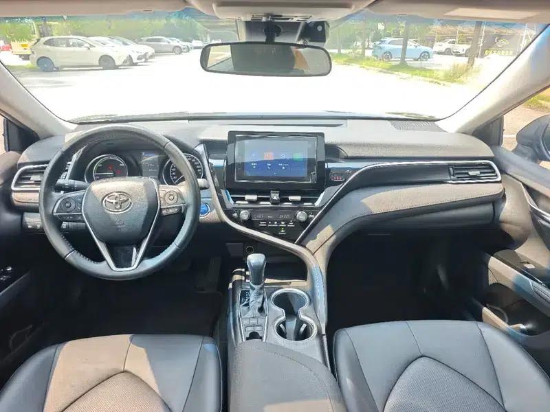 Camry 2022 Hybrid 2.5HGVP Leading Edition — миниатюра 9