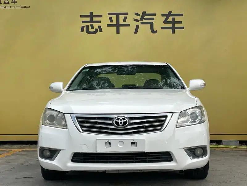 2011 Camry 200G Classic Anniversary Edition — миниатюра 2