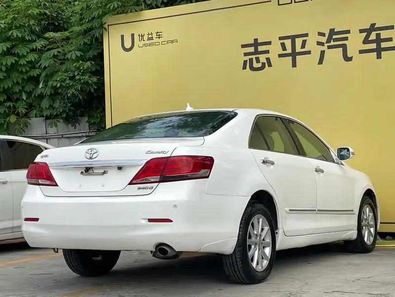2011 Camry 200G Classic Anniversary Edition — миниатюра 6