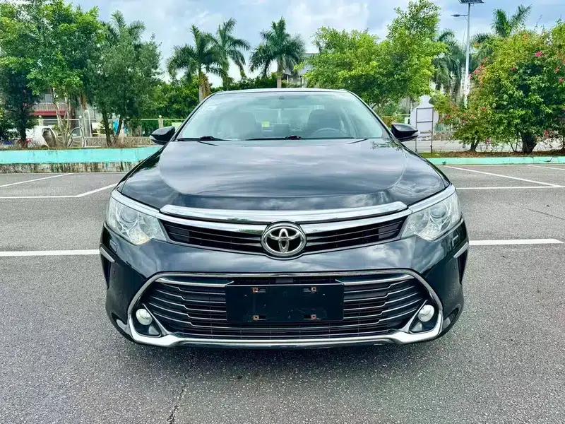 Camry 2016 2.5G 10th Anniversary Luxury Navigation Edition — миниатюра 2