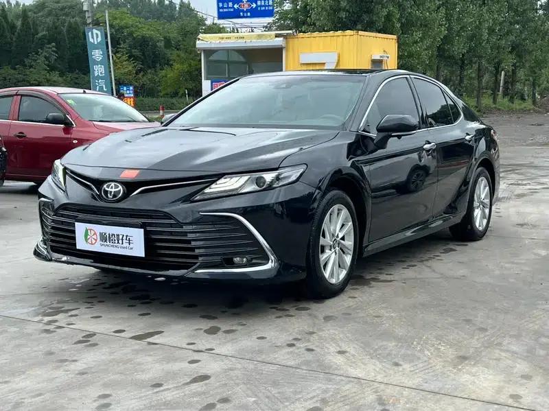 2022 Camry 2.0G Luxury Edition — миниатюра 1