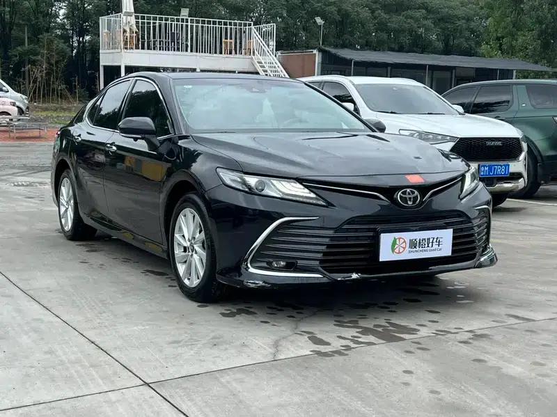 2022 Camry 2.0G Luxury Edition — миниатюра 3