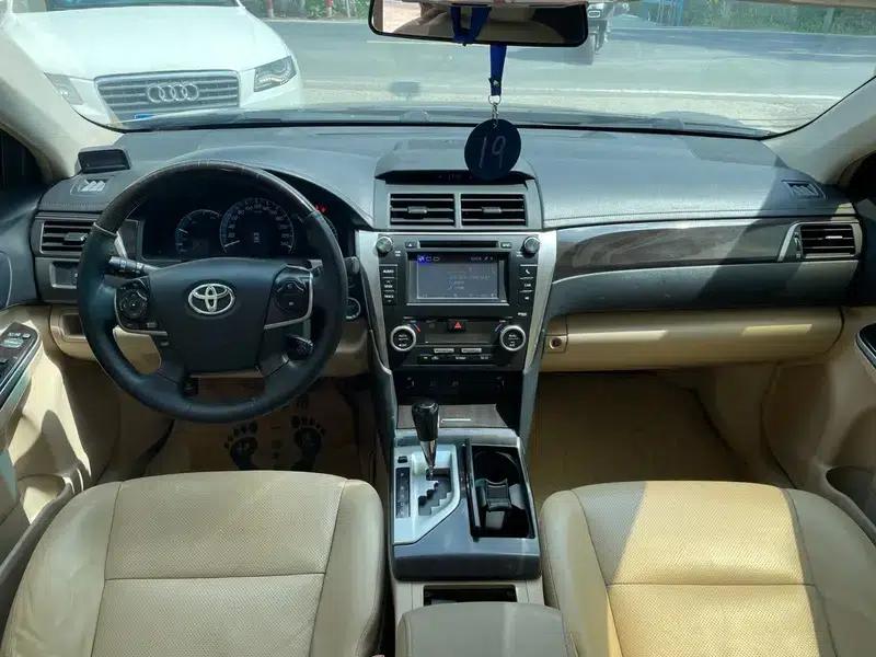 2012 Camry Hybrid 2.5HG Luxury Edition — миниатюра 7