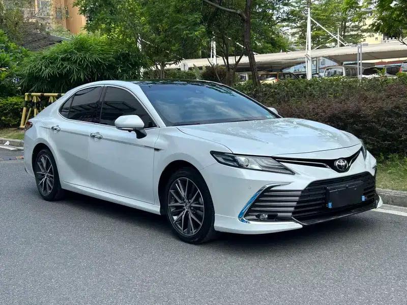 Camry 2021 2.5G Luxury Edition — миниатюра 3