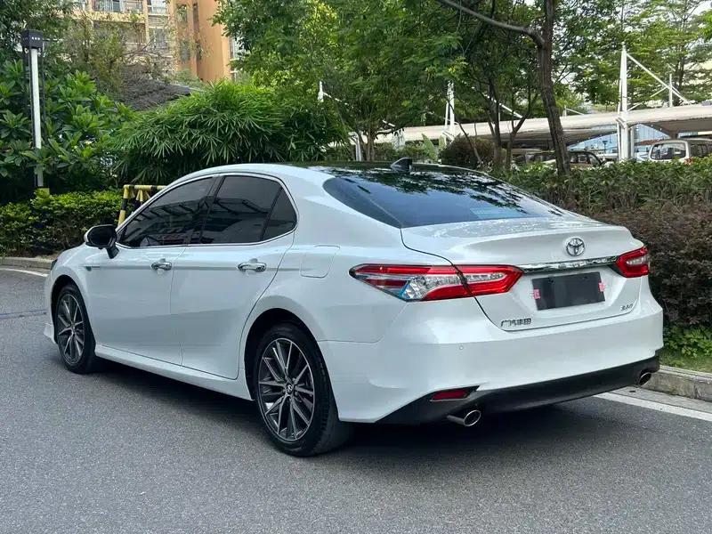 Camry 2021 2.5G Luxury Edition — миниатюра 4