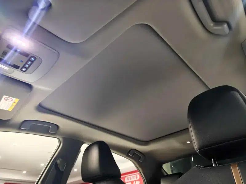 Camry 2021 Hybrid 2.5HG Luxury Edition — миниатюра 18