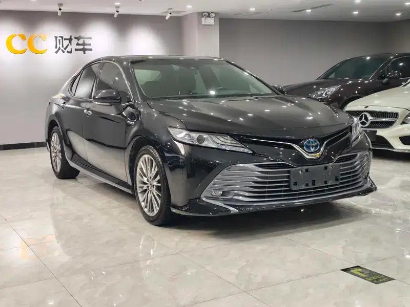 Camry 2021 Hybrid 2.5HG Luxury Edition — миниатюра 3