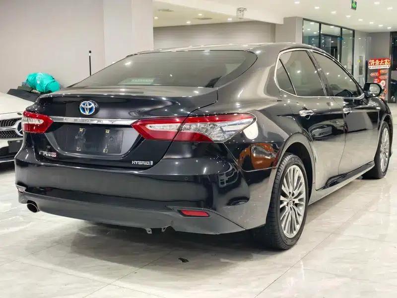 Camry 2021 Hybrid 2.5HG Luxury Edition — миниатюра 5