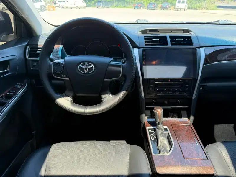 Camry 2016 2.0G 10th Anniversary Luxury Edition — миниатюра 8