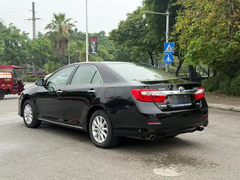 2013 Camry 2.5G Comfort Edition — миниатюра 4