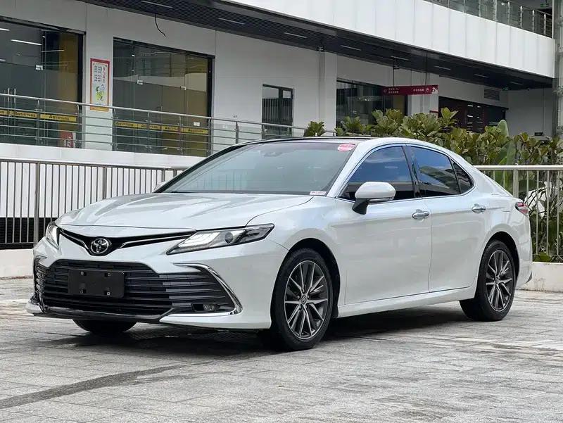 Camry 2021 2.5G Luxury Edition — миниатюра 1
