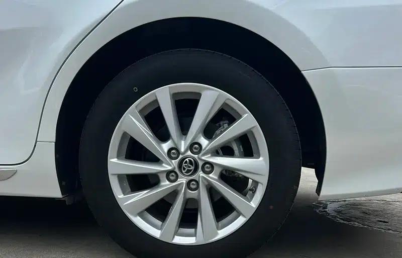 2023 Camry 2.0G Luxury Edition — миниатюра 4