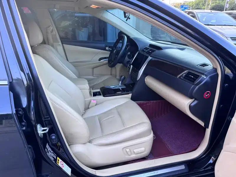 2015 Camry 2.0G Luxury Edition — миниатюра 7