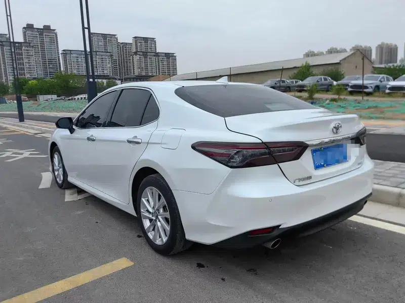 2022 Camry 2.0G Luxury Edition — миниатюра 4