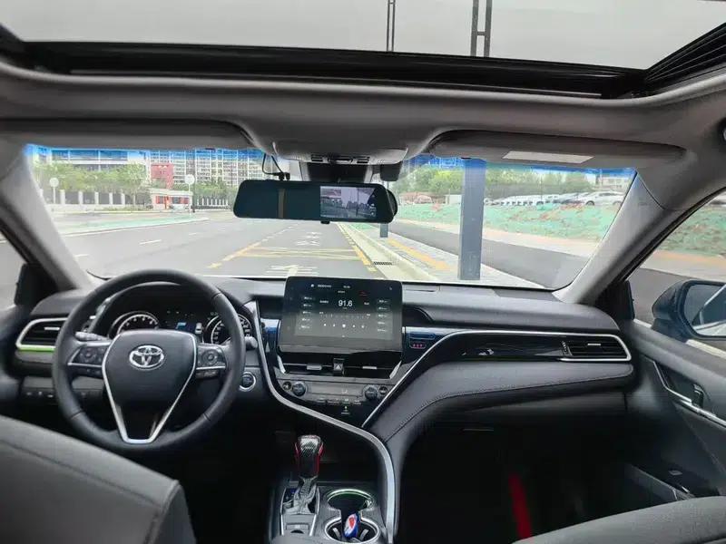 2022 Camry 2.0G Luxury Edition — миниатюра 7