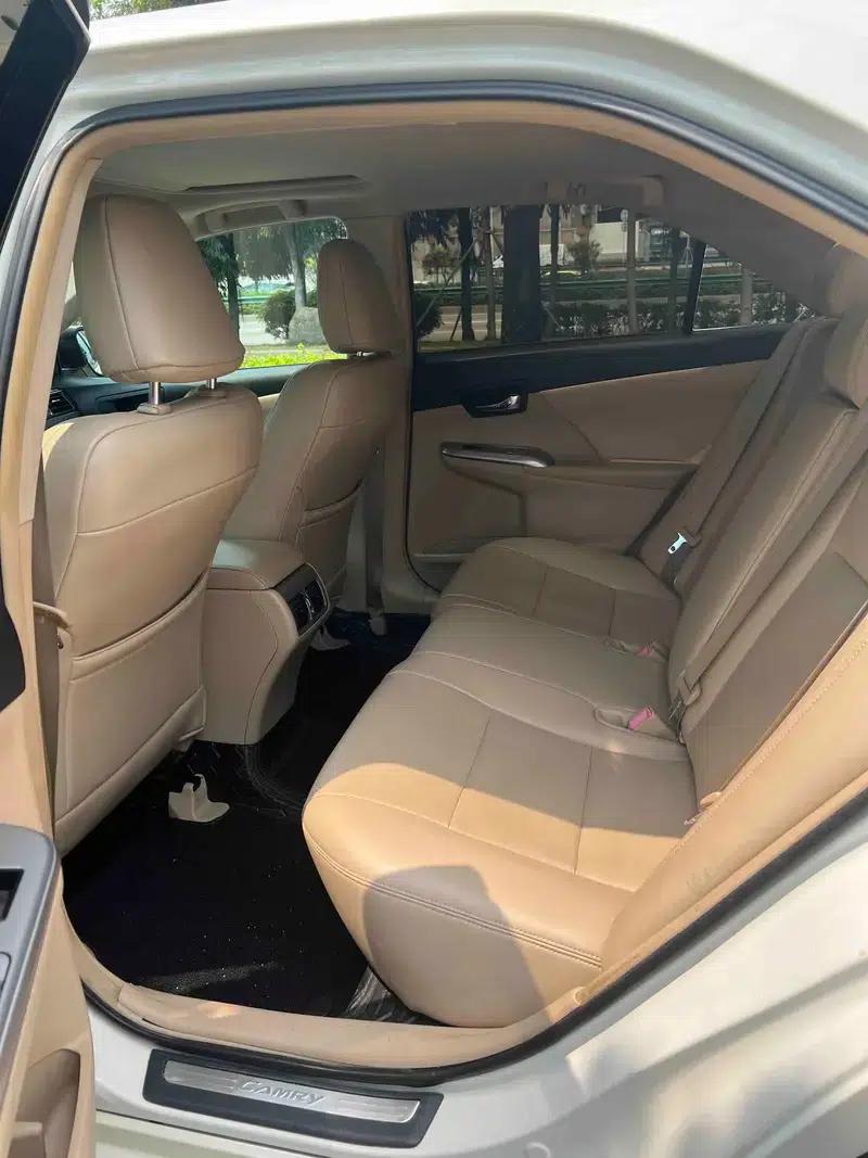 2012 Camry 2.0G Luxury Navigation Edition — миниатюра 9