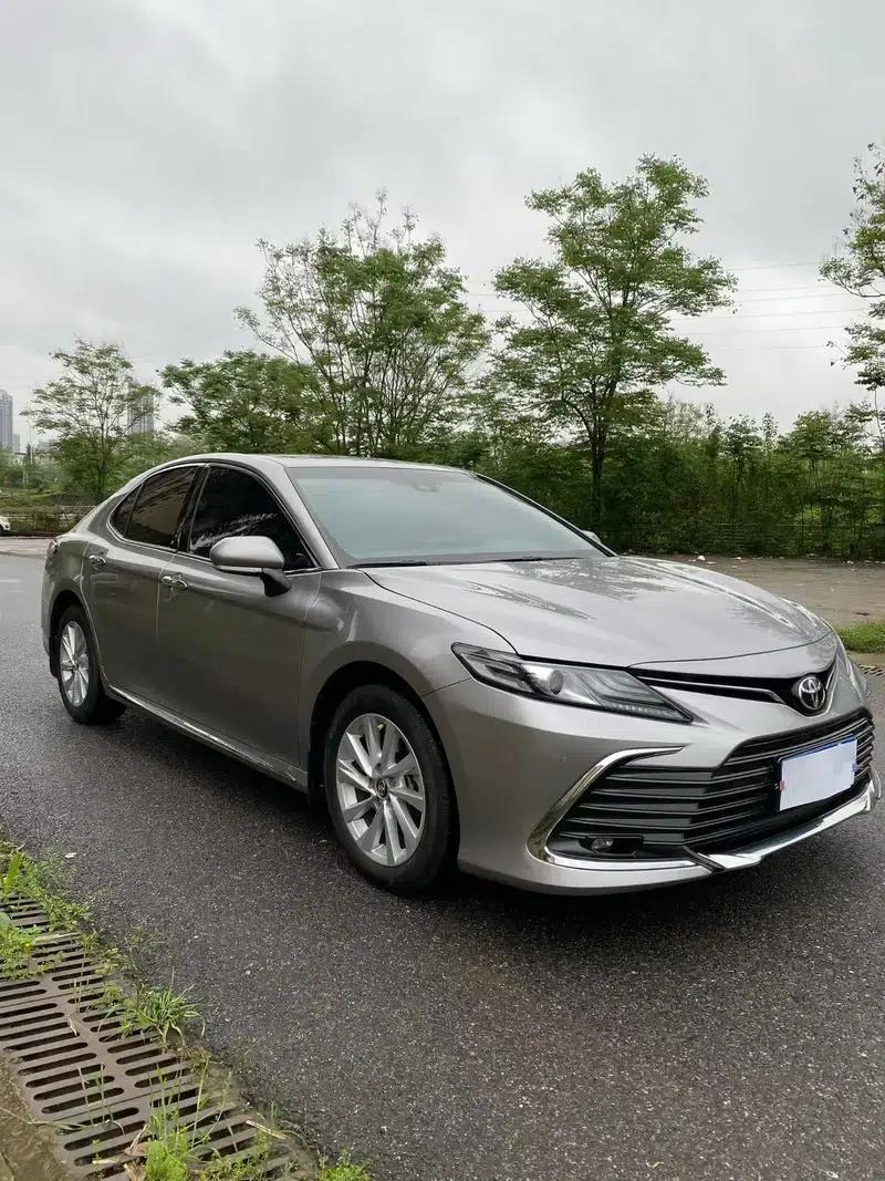 2023 Camry 2.0G Luxury Edition — миниатюра 3