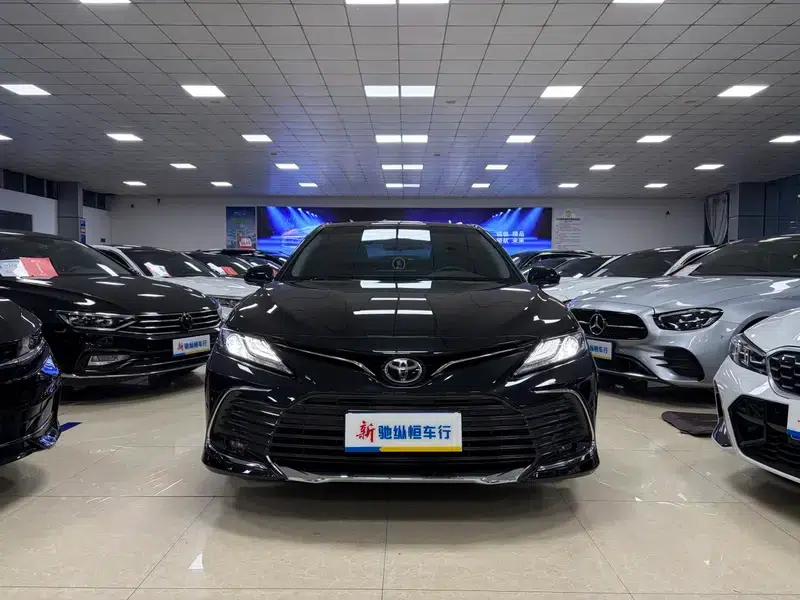 2023 Camry 2.0G Luxury Edition — миниатюра 2