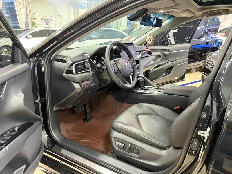 2023 Camry 2.0G Luxury Edition — миниатюра 8