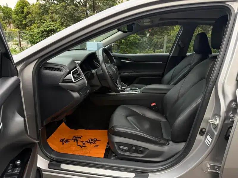 Camry 2021 Hybrid 2.5HG Luxury Edition — миниатюра 10