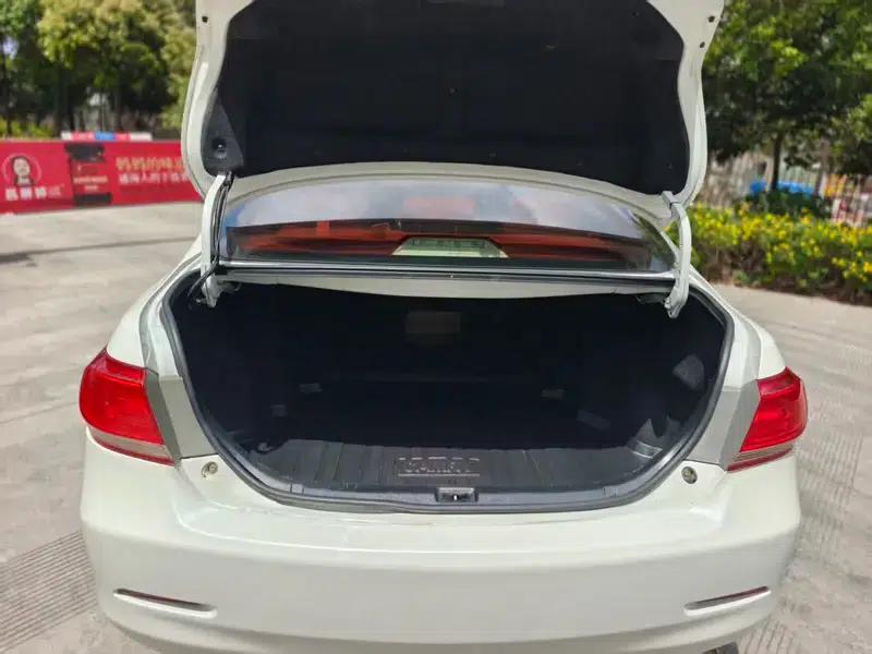 2013 Camry 200G Classic Luxury Edition — миниатюра 17