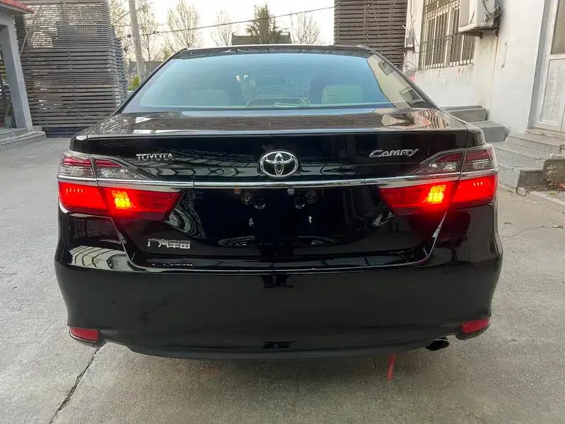Camry 2016 2.0G 10th Anniversary Leading Edition — миниатюра 6