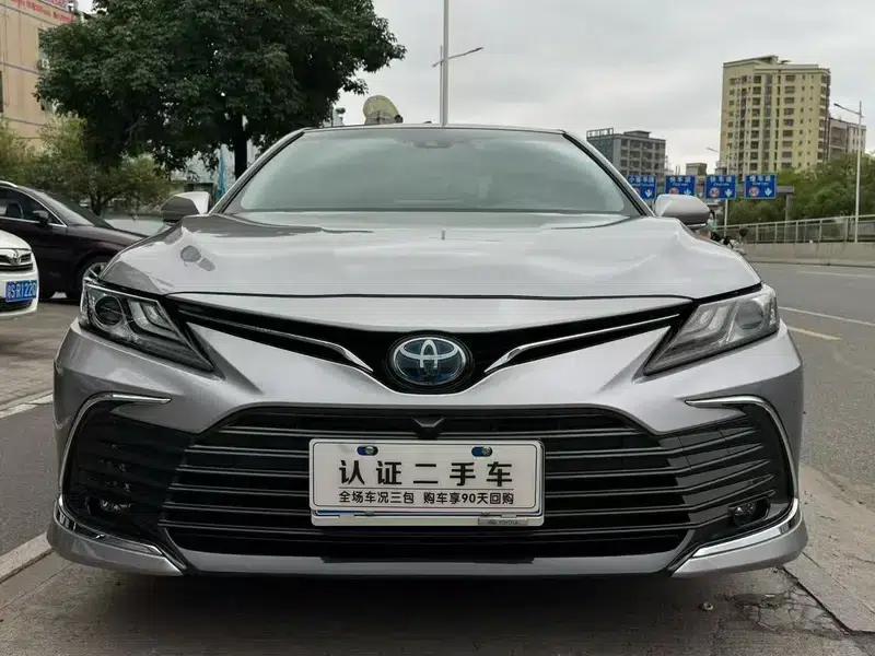Camry 2021 2.5G Luxury Edition — миниатюра 2