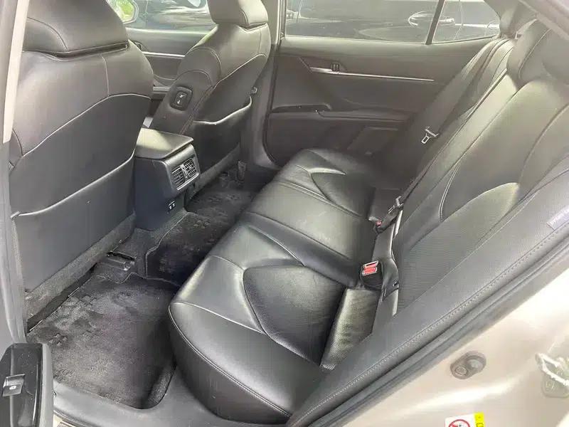 2018 Camry 2.0G Luxury Edition — миниатюра 9
