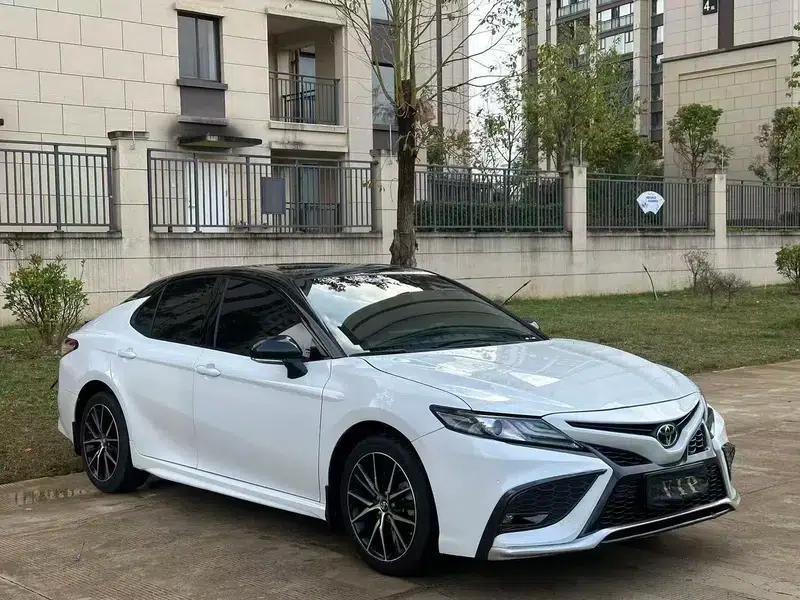 Camry 2022 2.0S Knight Edition — миниатюра 3