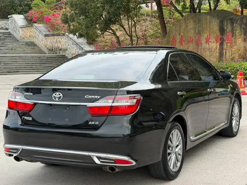 Camry 2016 2.5G 10th Anniversary Luxury Navigation Edition — миниатюра 5
