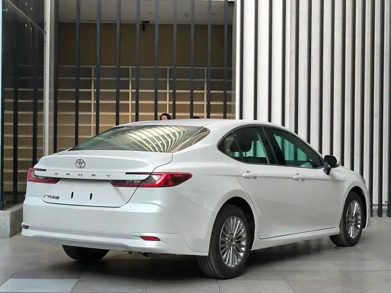 Camry 2026 2.0E Elite Edition — миниатюра 6