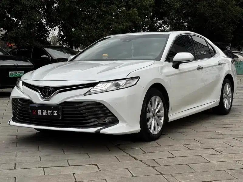 2019 Camry 2.0G Luxury Edition (China VI Emission Standard) — миниатюра 1