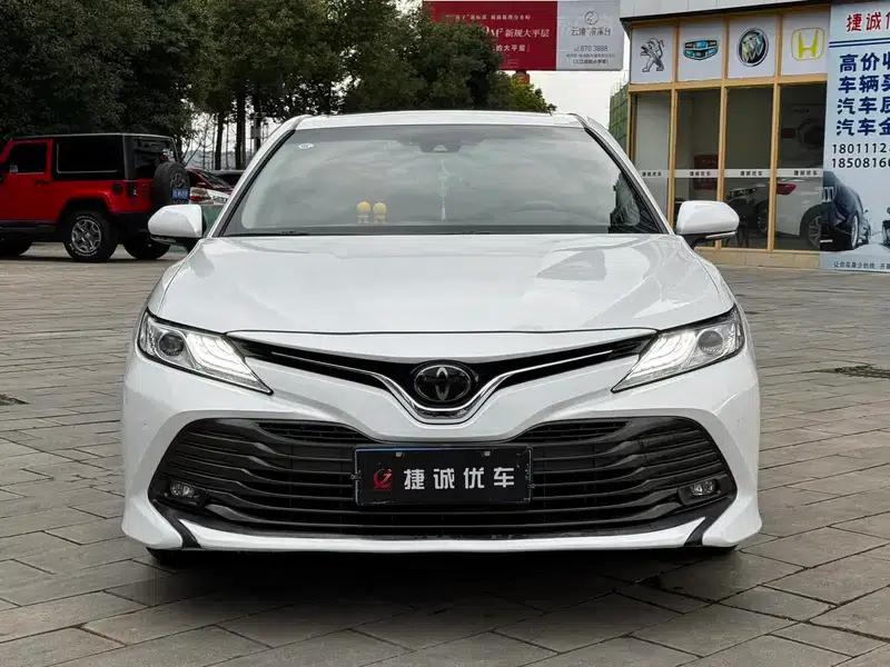 2019 Camry 2.0G Luxury Edition (China VI Emission Standard) — миниатюра 2