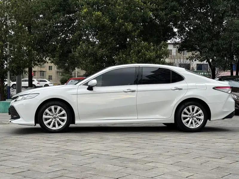 2019 Camry 2.0G Luxury Edition (China VI Emission Standard) — миниатюра 4