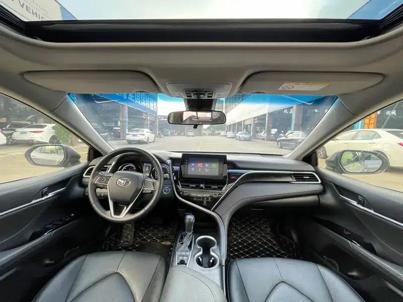 Camry 2021 Hybrid 2.5HGVP Leading Edition — миниатюра 11